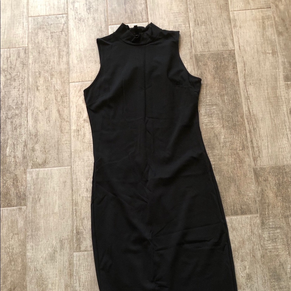 Black turtleneck dress - Picture 2 of 2